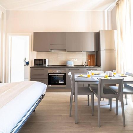 Апартаменты Easylife - Accogliente Residenza A Due Passi Dal Duomo Милан Экстерьер фото