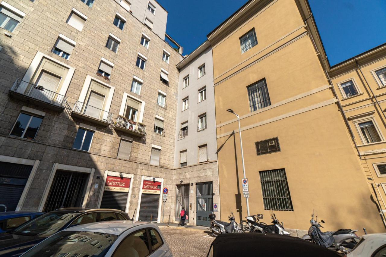 Апартаменты Easylife - Accogliente Residenza A Due Passi Dal Duomo Милан Экстерьер фото
